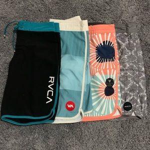 Mens RVCA & Vissla board shorts lot